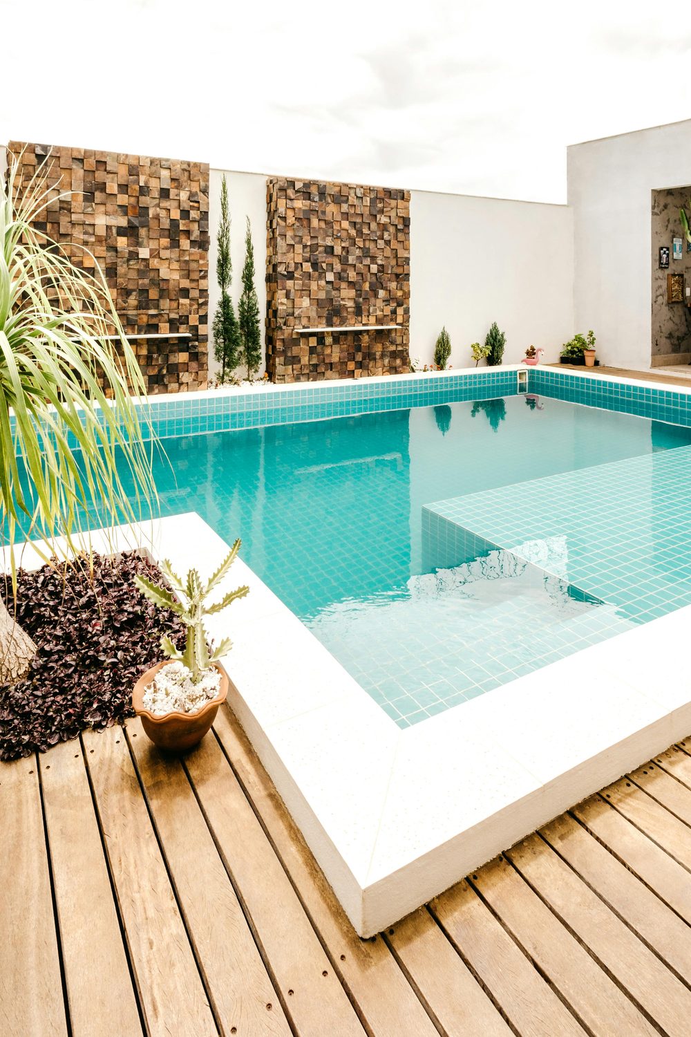 Spa serviced by Pool & Spa Experts