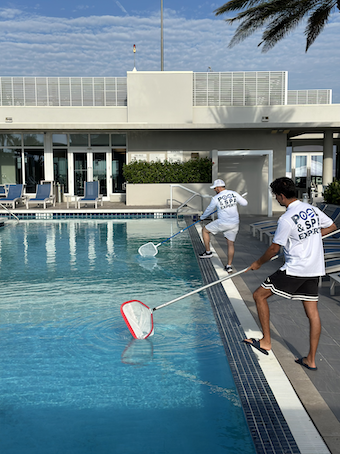 Pool & Spa Experts team in Largo, FL