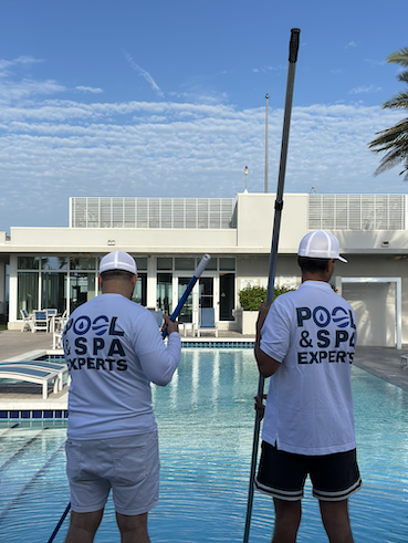 Pool & Spa Experts technician at work